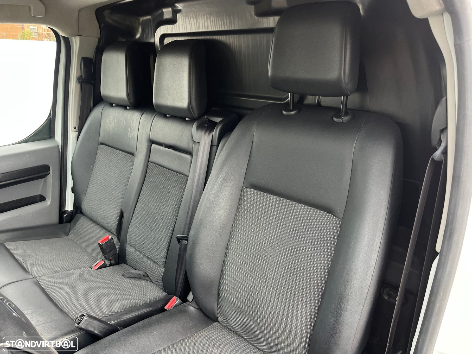 Citroën Jumpy Confort Plus XL BlueHDi 120 Business - 15