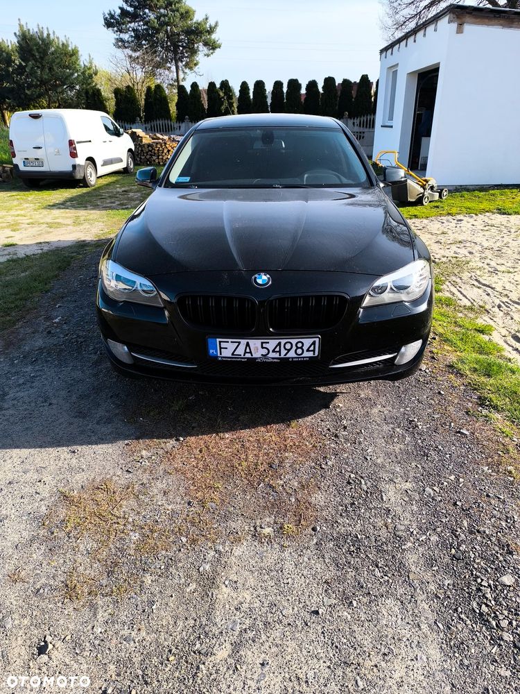 BMW Seria 5 520d - 4
