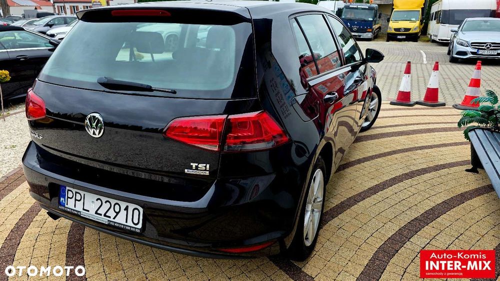 Volkswagen Golf - 5