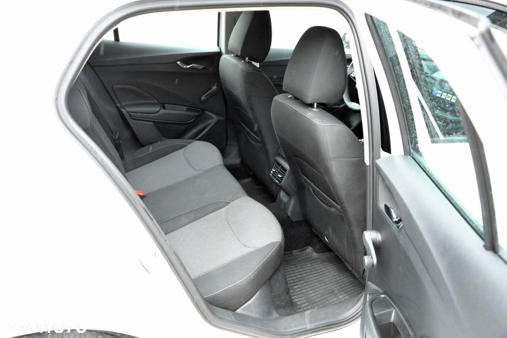 Skoda Fabia 1.0 Ambition - 35
