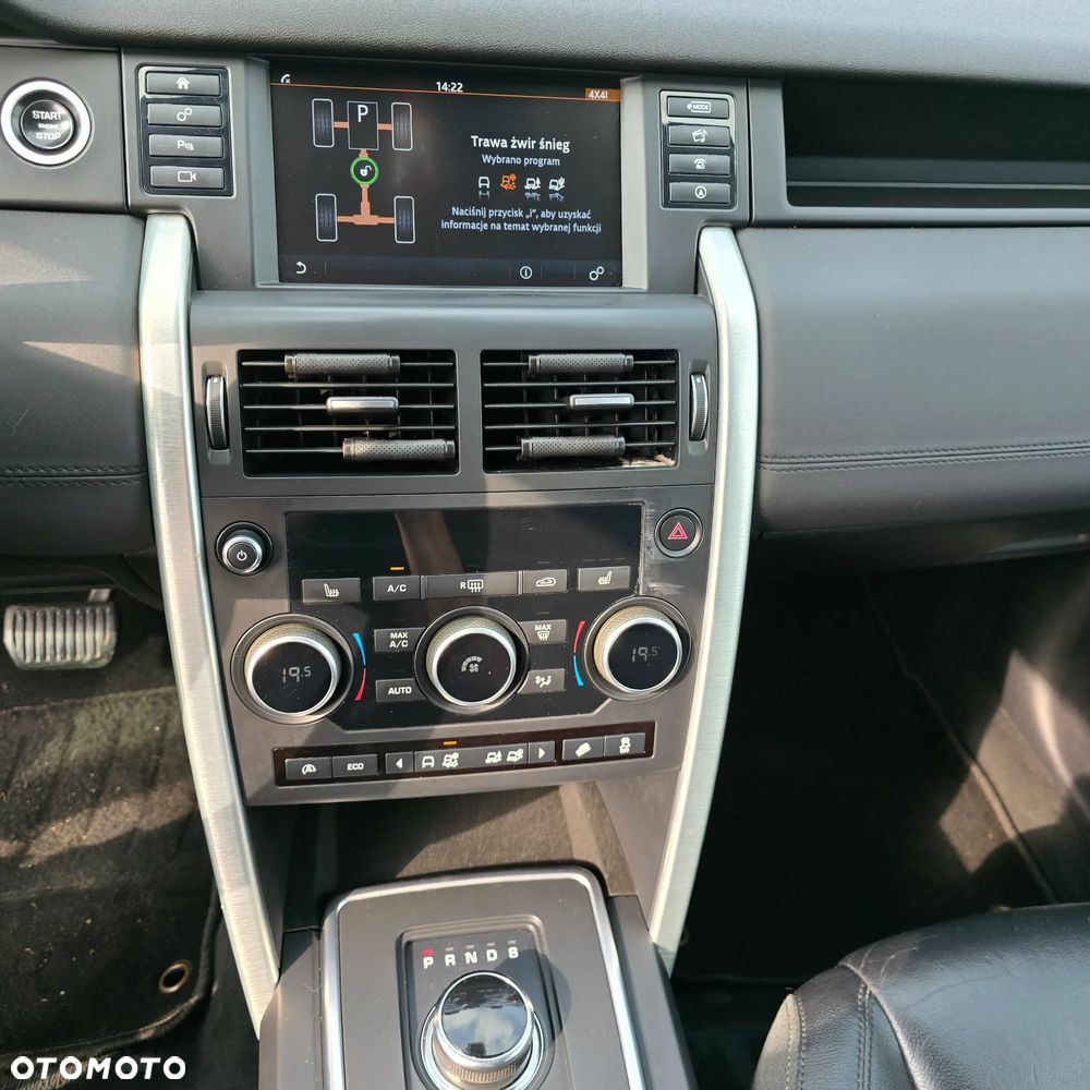 Land Rover Discovery Sport TD4 HSE Luxury - 10