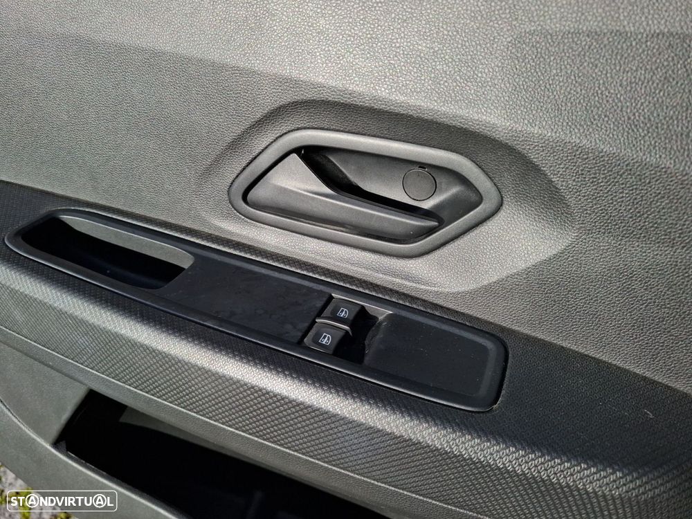 Dacia Sandero 0.9 TCe Stepway - 24