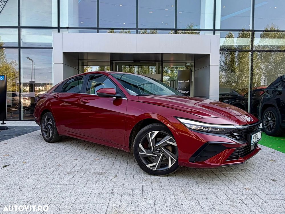 Hyundai Elantra 1.6 l 123 CP CVT Exclusive - 4