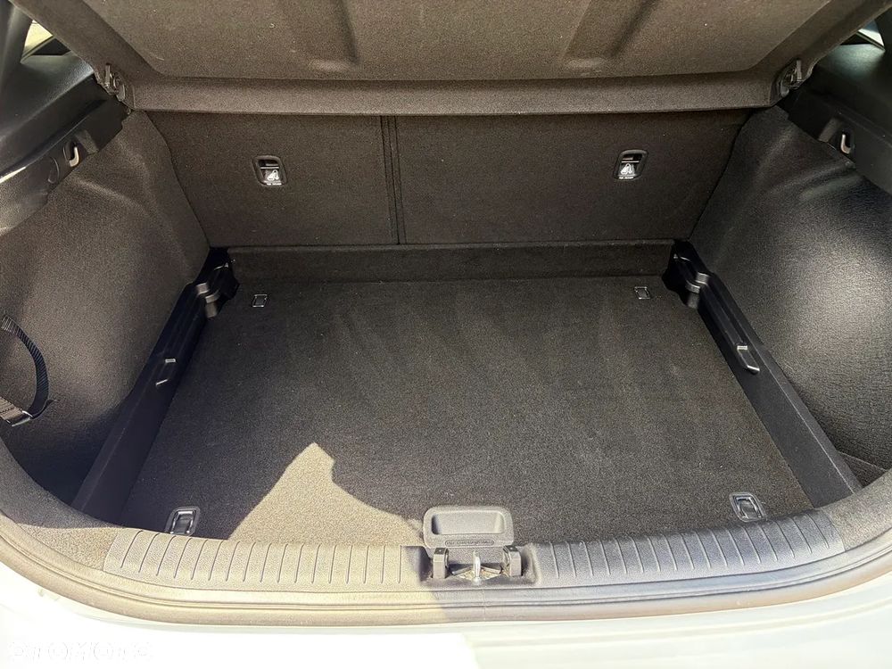 Kia Ceed 1.0 T-GDI Business Line Plus - 25