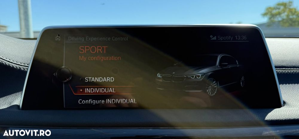 BMW Seria 7 730d xDrive - 31