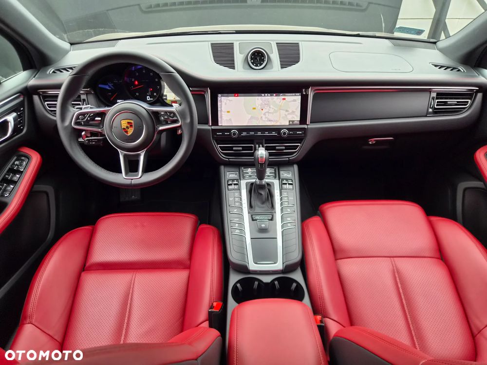 Porsche Macan Standard - 22