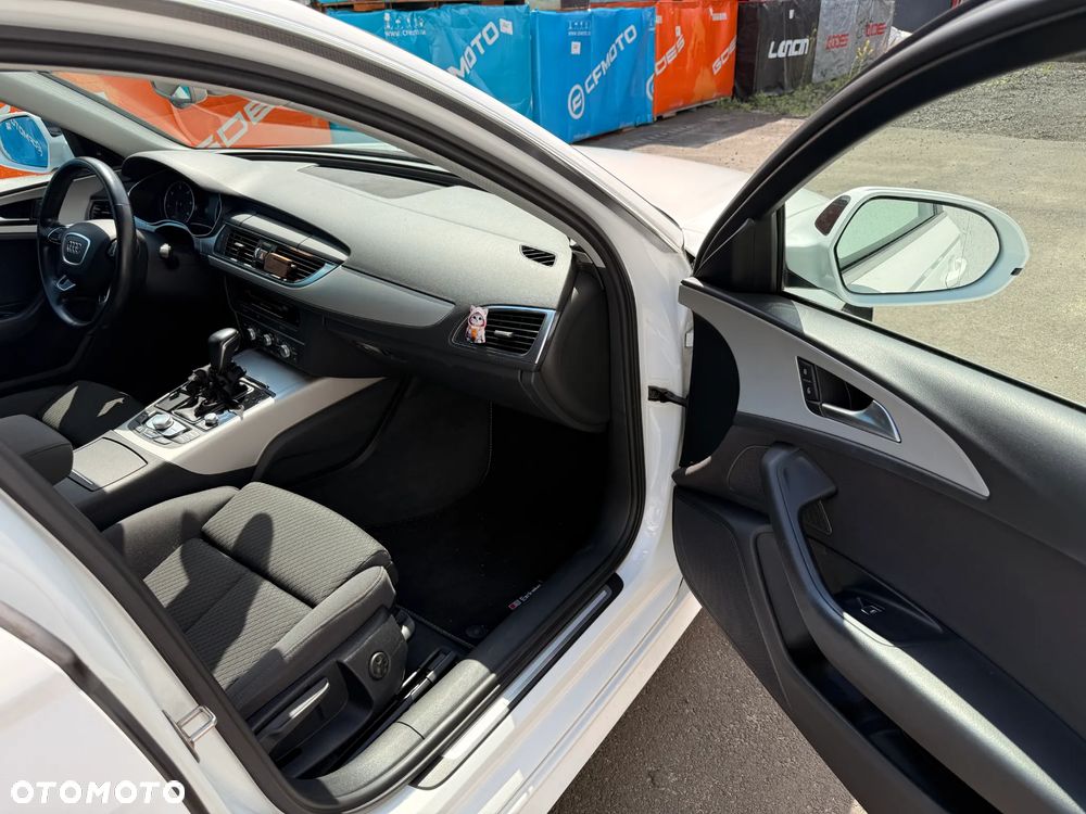 Audi A6 Avant 2.0 TDI Ultra S tronic - 12