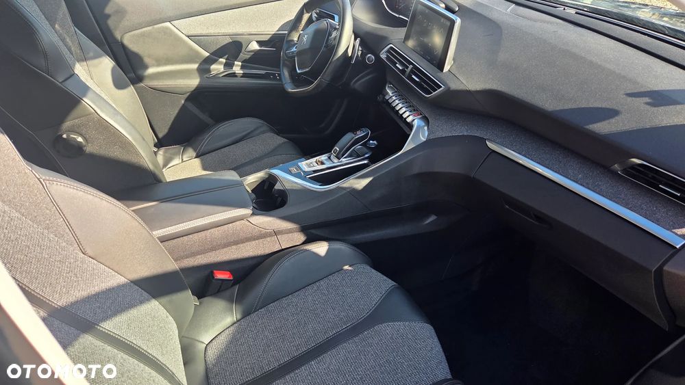 Peugeot 3008 BlueHDi 130 Stop & Start EAT8 Allure Business-Paket - 12