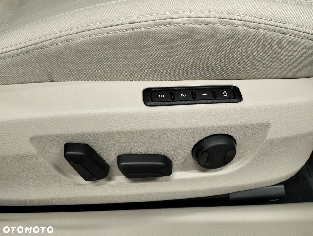 Skoda Superb 2.0 TSI Style DSG - 16