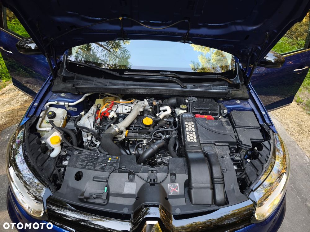 Renault Megane ENERGY TCe 205 EDC GT - 12