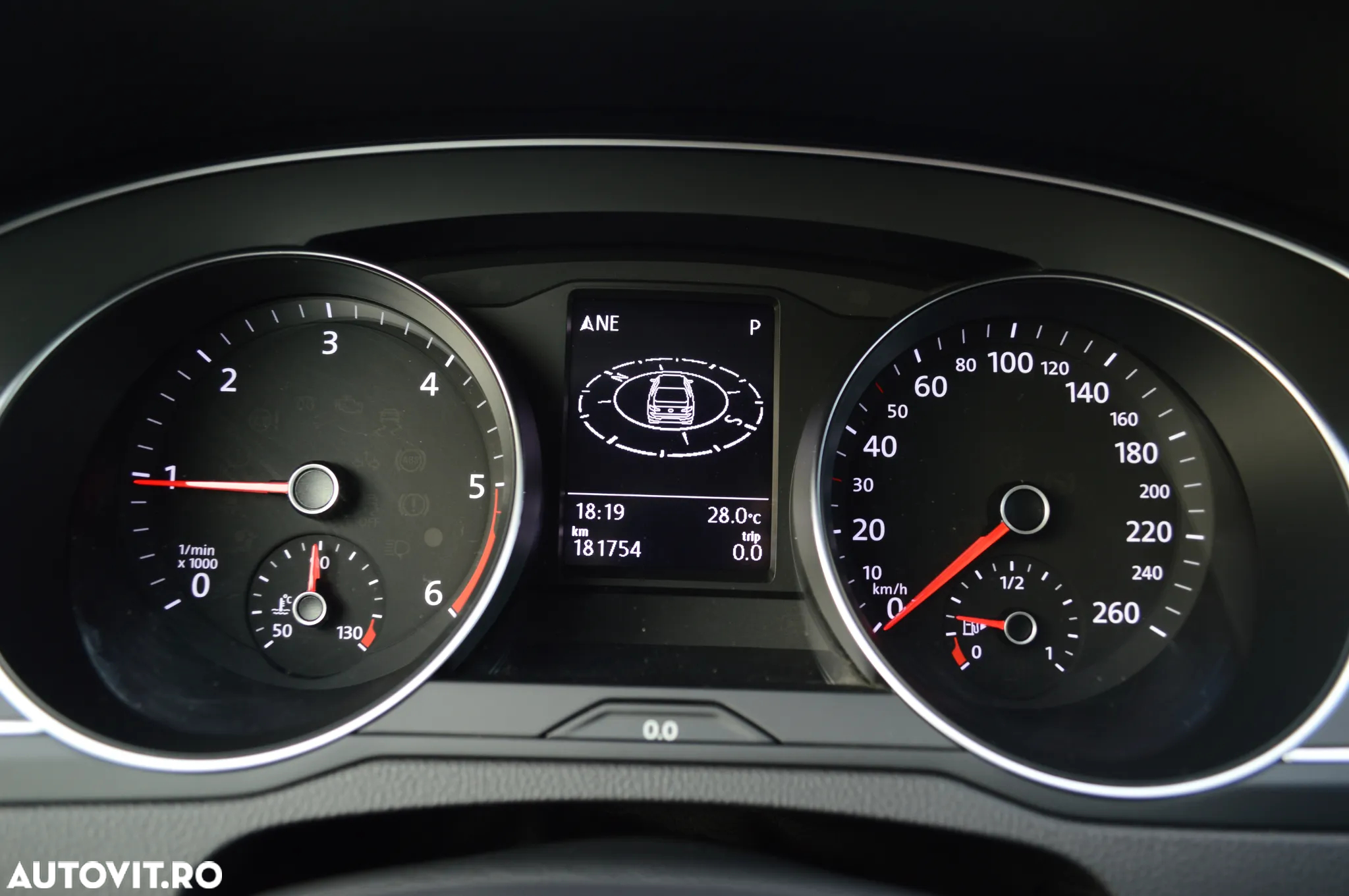 Volkswagen ARTEON 2.0 TDI DSG Elegance - 30