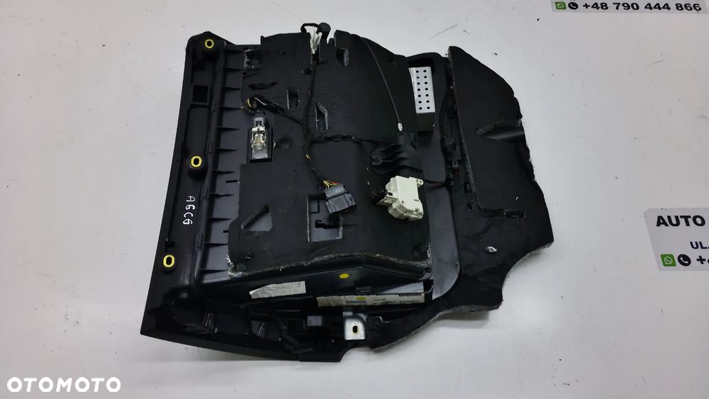 Audi A6 C6 Schowek Pasażera - 4