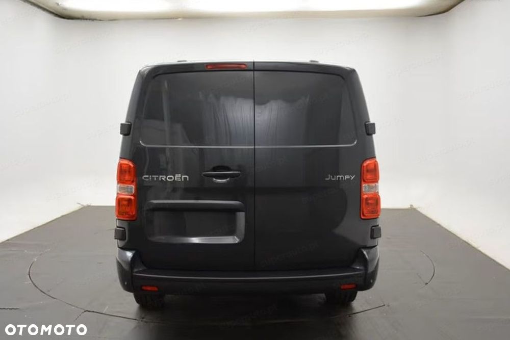 Citroën Jumpy XL L2H1 EAT8 2.2 150KM - 7