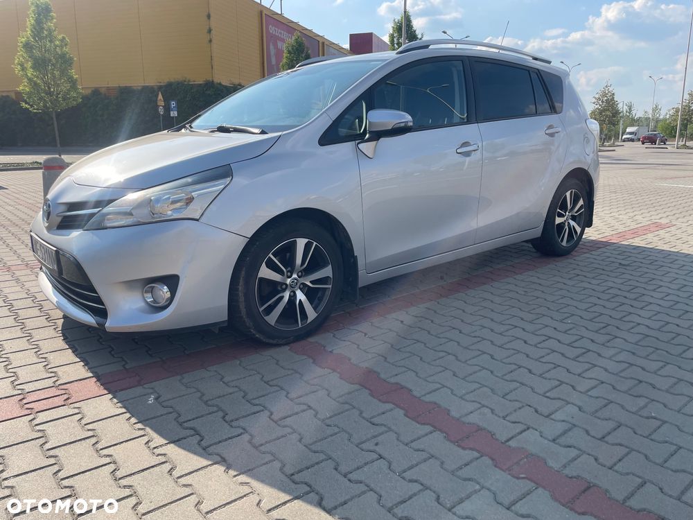 Toyota Verso 1.6 D-4D Active 7os EU6 - 6