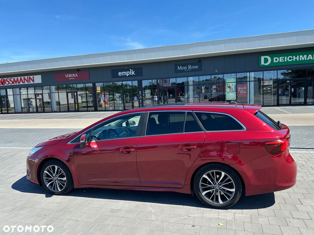 Toyota Avensis 2.0 Prestige MS - 4