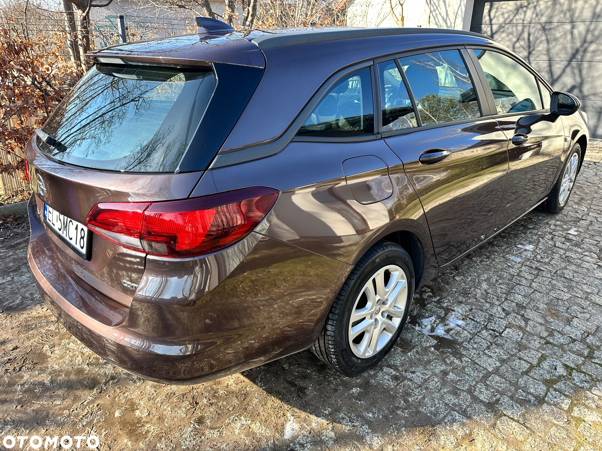 Opel Astra IV 1.6 CDTI Enjoy - 4