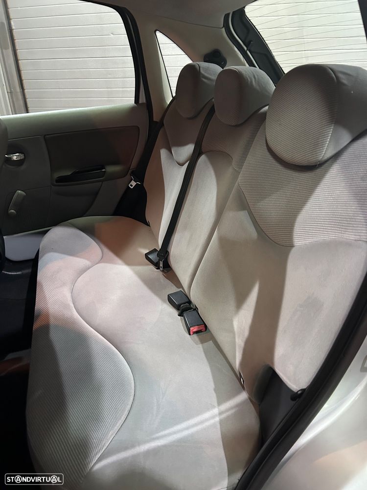 Citroën C3 1.1 Exclusive - 11