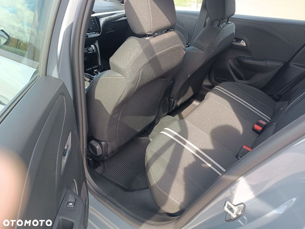 Opel Corsa 1.2 GS S&S - 21