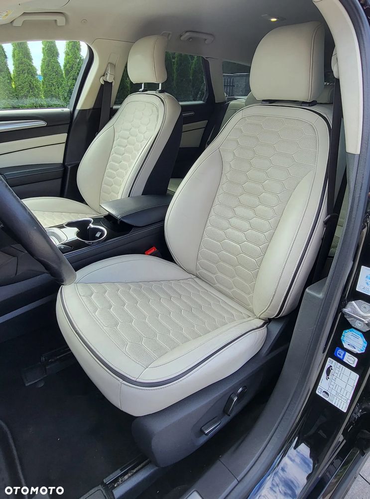 Ford Mondeo Vignale 2.0 TDCi Bi-Turbo PowerShift - 23