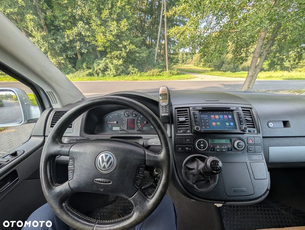 Volkswagen Multivan L1 Business - 15