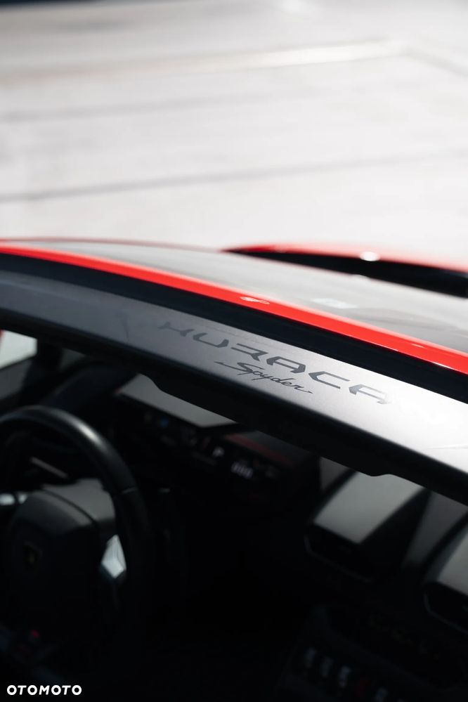 Lamborghini Huracan - 11