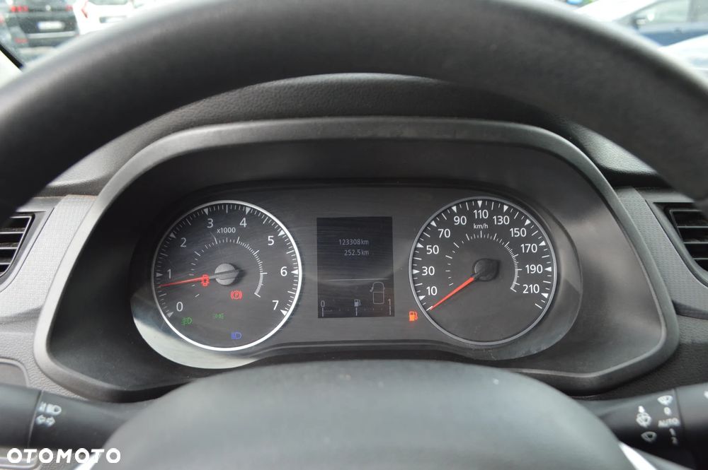 Renault Express - 17