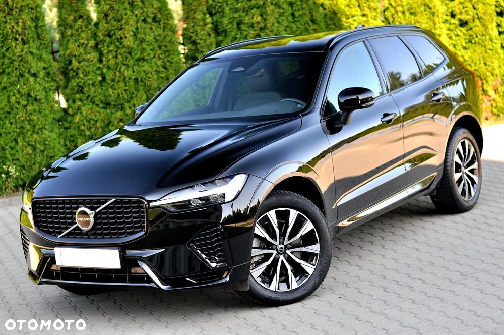 Volvo XC 60 B4 D Plus Dark - 5