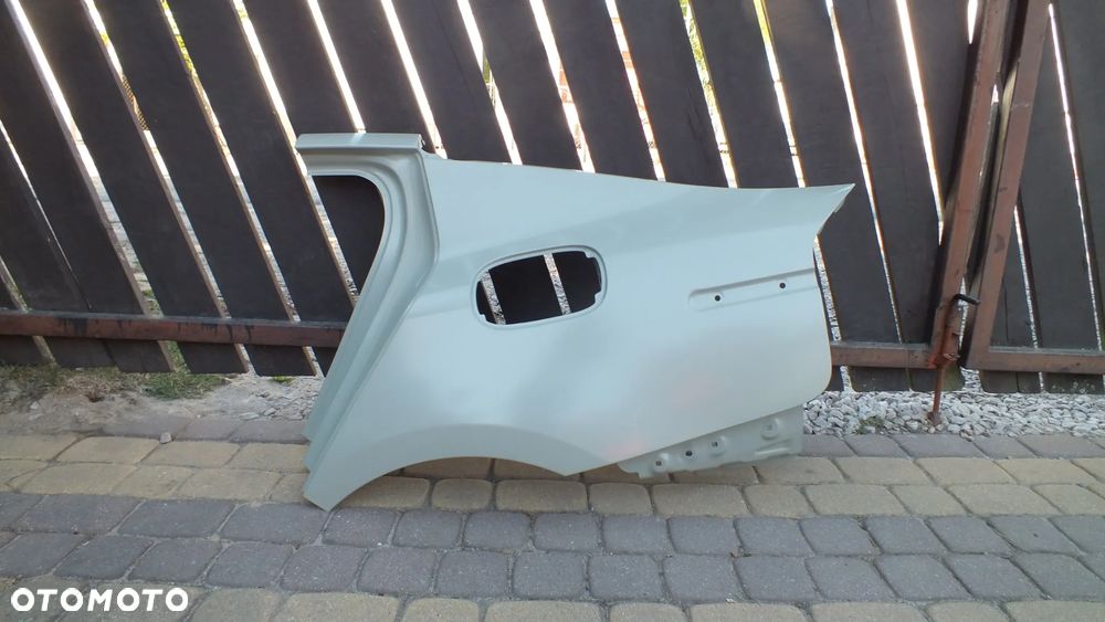 Błotnik tylny lewy poszycie Kia Stinger - 1