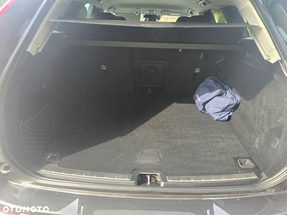 Volvo XC 60 B5 B AWD Inscription - 39