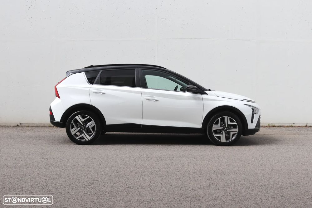 Hyundai Bayon 1.0 T-GDI Premium DCT - 24