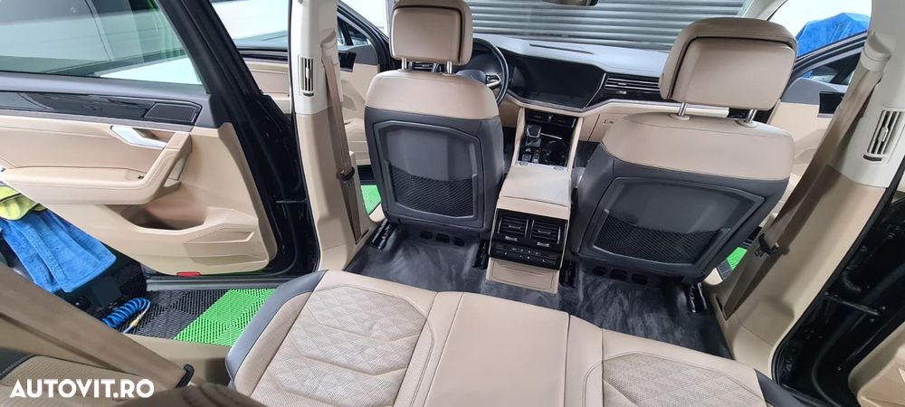Volkswagen Touareg V6 TDI Elegance - 10