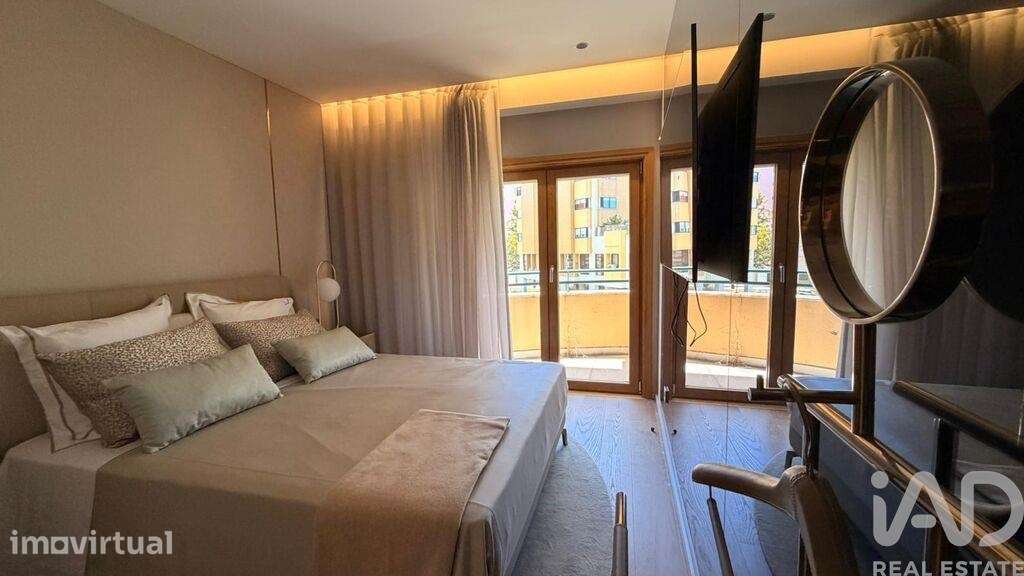 Apartamento T3 em Carnide de 132 m2 - Grande imagem: 4/39