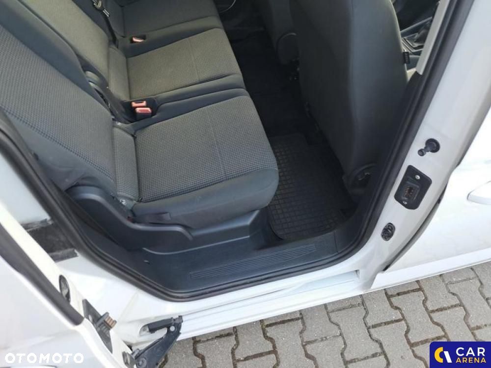 Volkswagen Caddy - 21