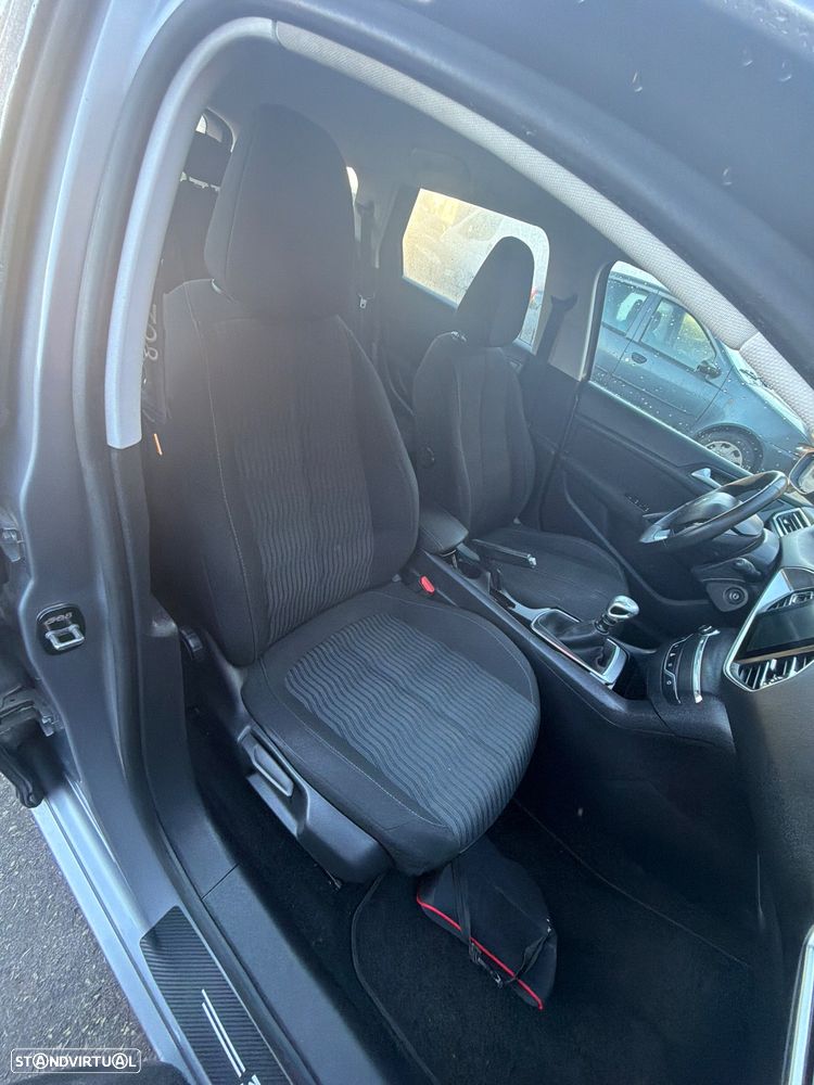 Peugeot 308 SW BlueHDi 120 Stop & Start Business-Line - 5