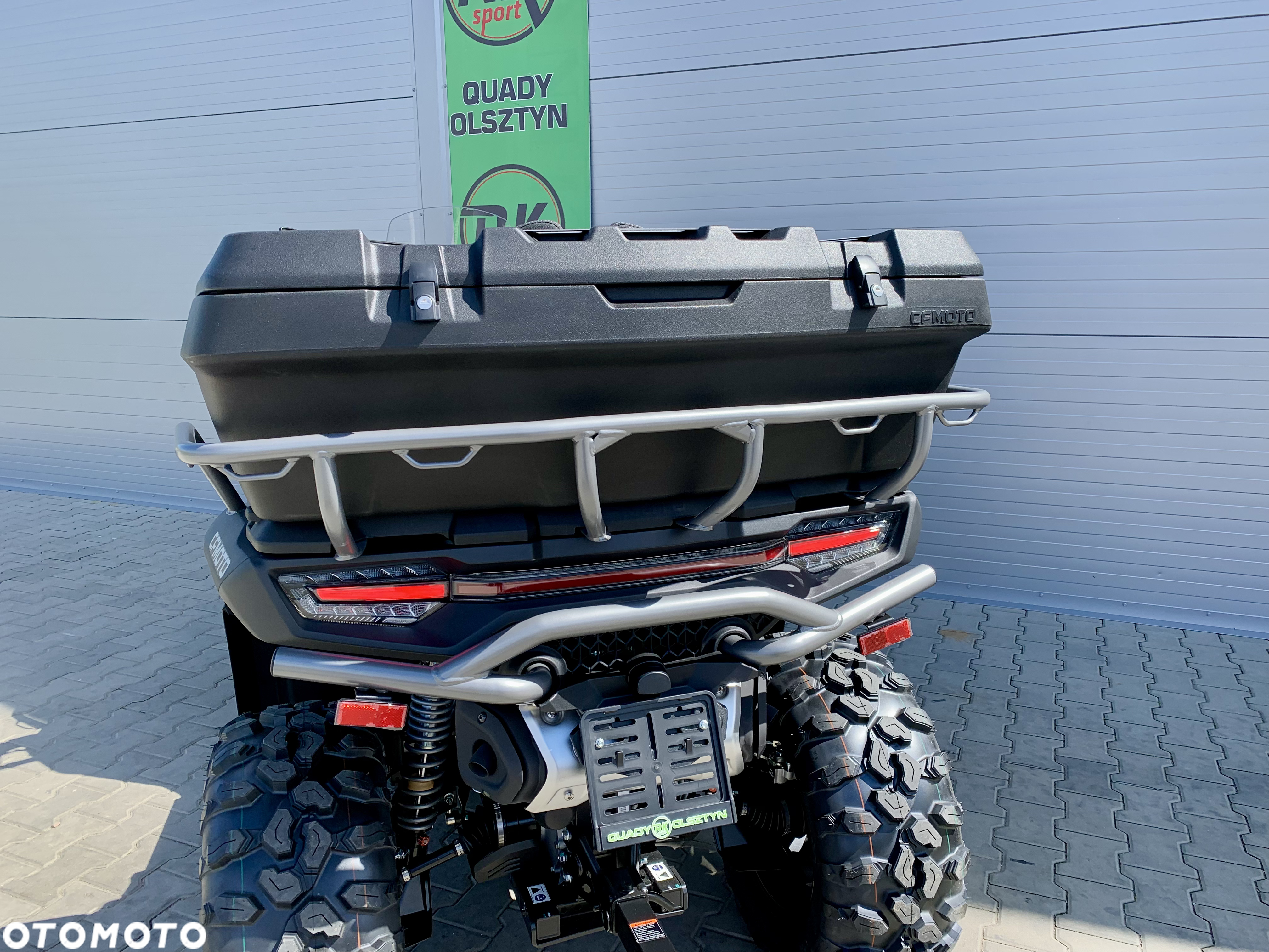 CFMoto CForce - 9