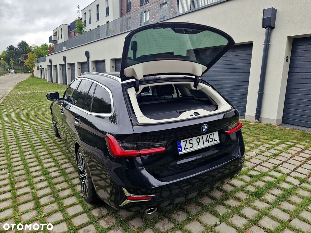 BMW Seria 3 320d xDrive Luxury Line - 8