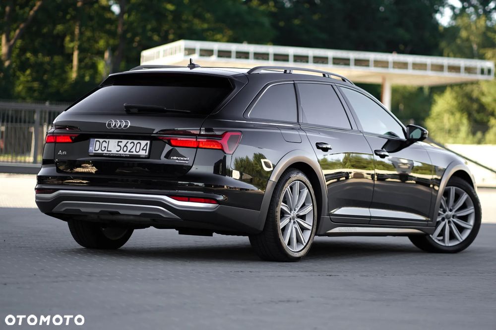 Audi A6 Allroad - 16