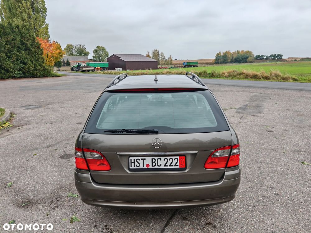 Mercedes-Benz E-Class 2008 photo 5