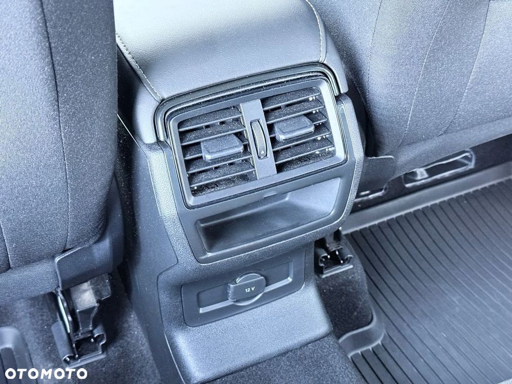 Skoda Karoq 1.5 TSI ACT Edition 130 DSG - 27