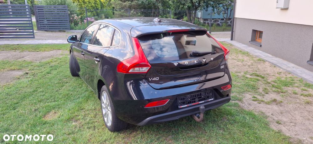 Volvo V40 D2 Momentum - 10