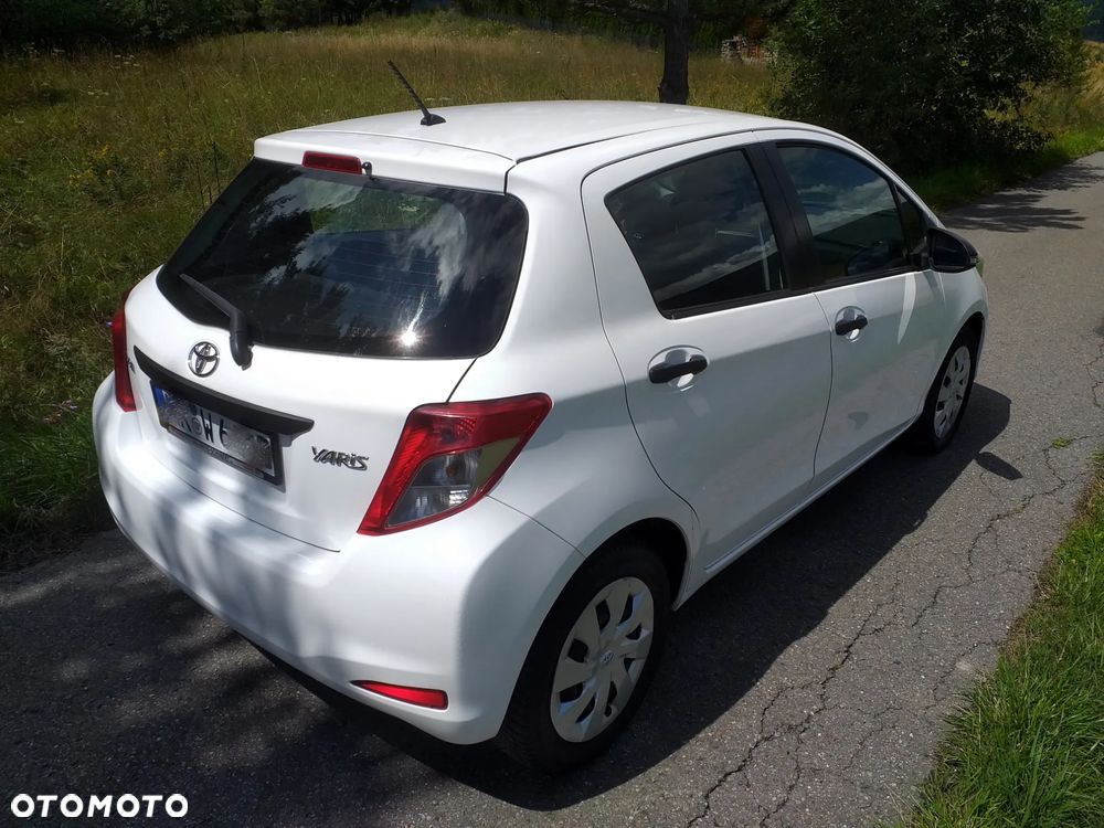 Toyota Yaris 1.0 Life EU6 - 9