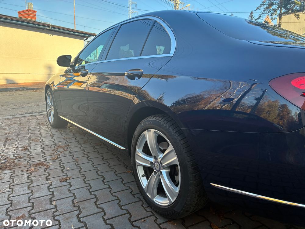 Mercedes-Benz Klasa E 220 d 9G-TRONIC - 15