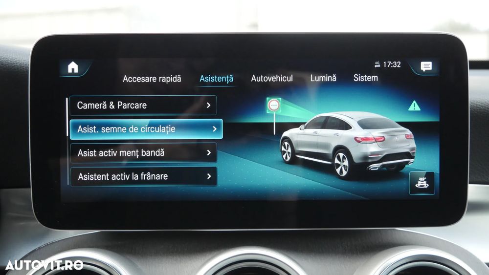 Mercedes-Benz GLC Coupe 300 4Matic 9G-TRONIC AMG Line - 24