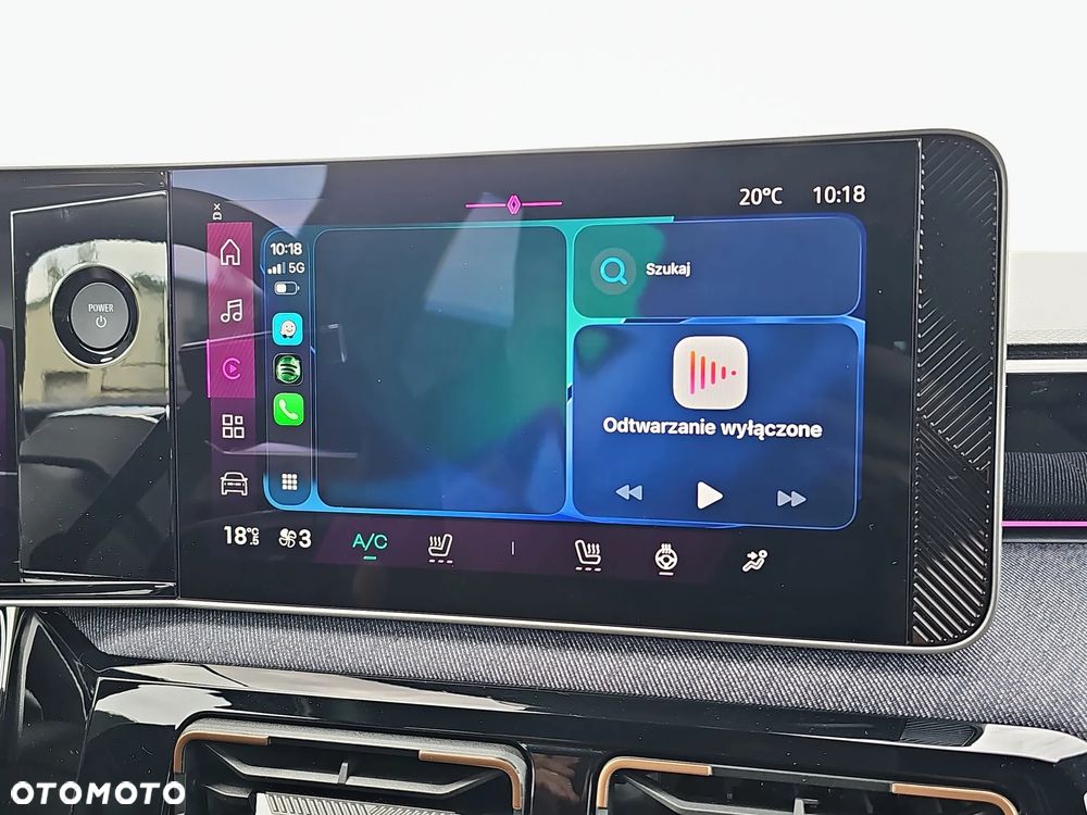 Renault 4 E-Tech 52kWh Comfort Range Techno - 24
