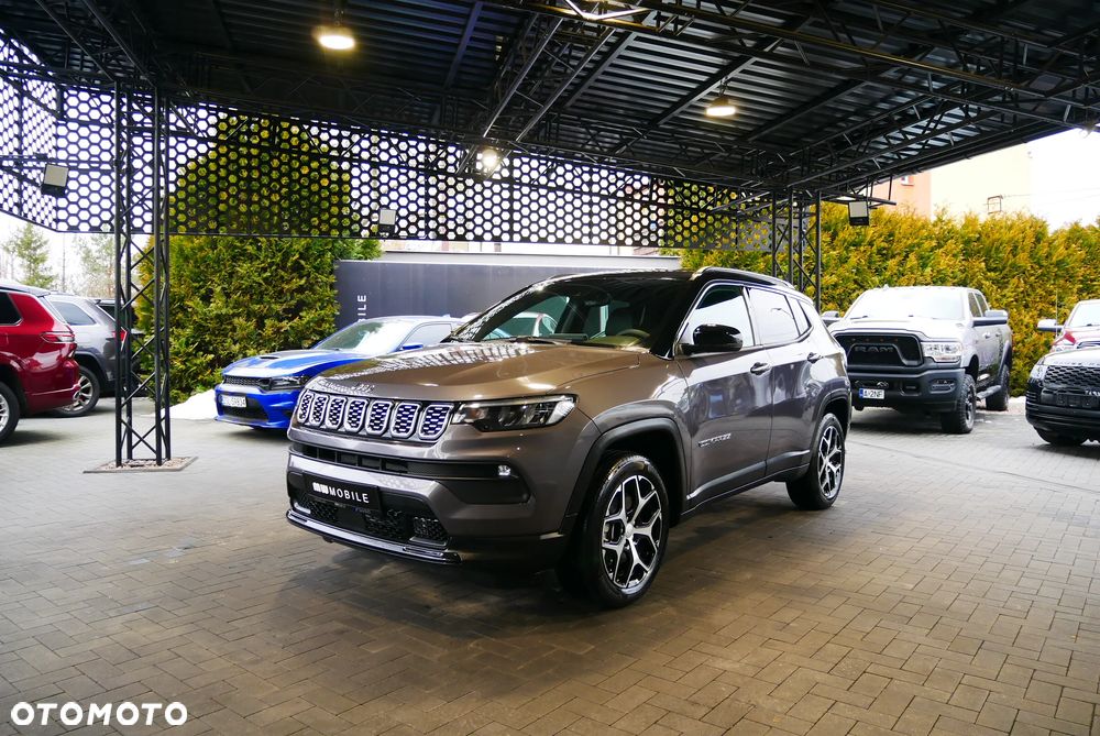 Jeep Compass - 1