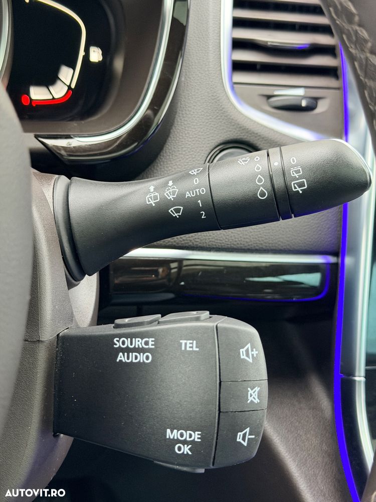 Renault Espace Energy dCi 160 EDC Initiale Paris - 36