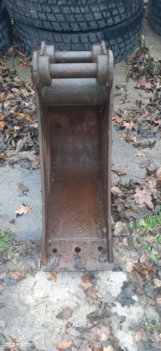 ŁYŻKA DO KOPARKI ZE SWORZNIAMI 30CM DOOSAN - 5