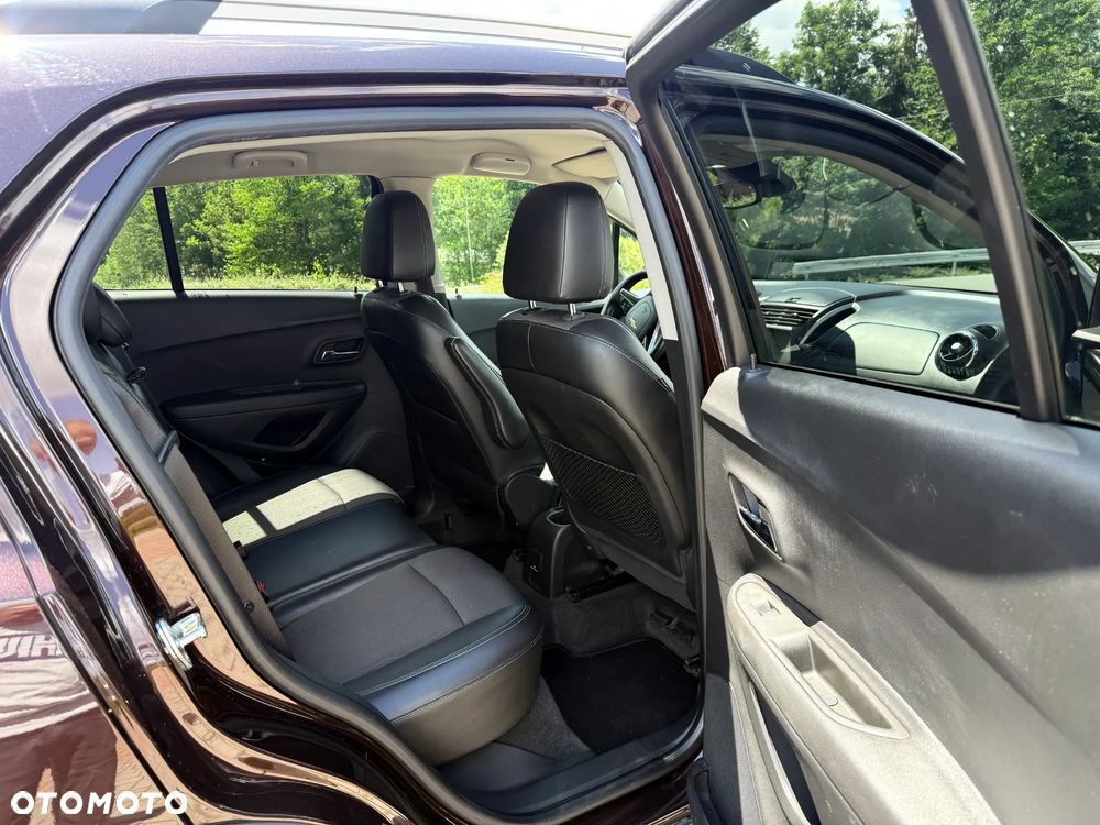 Chevrolet Trax 1.7TD LS - 12