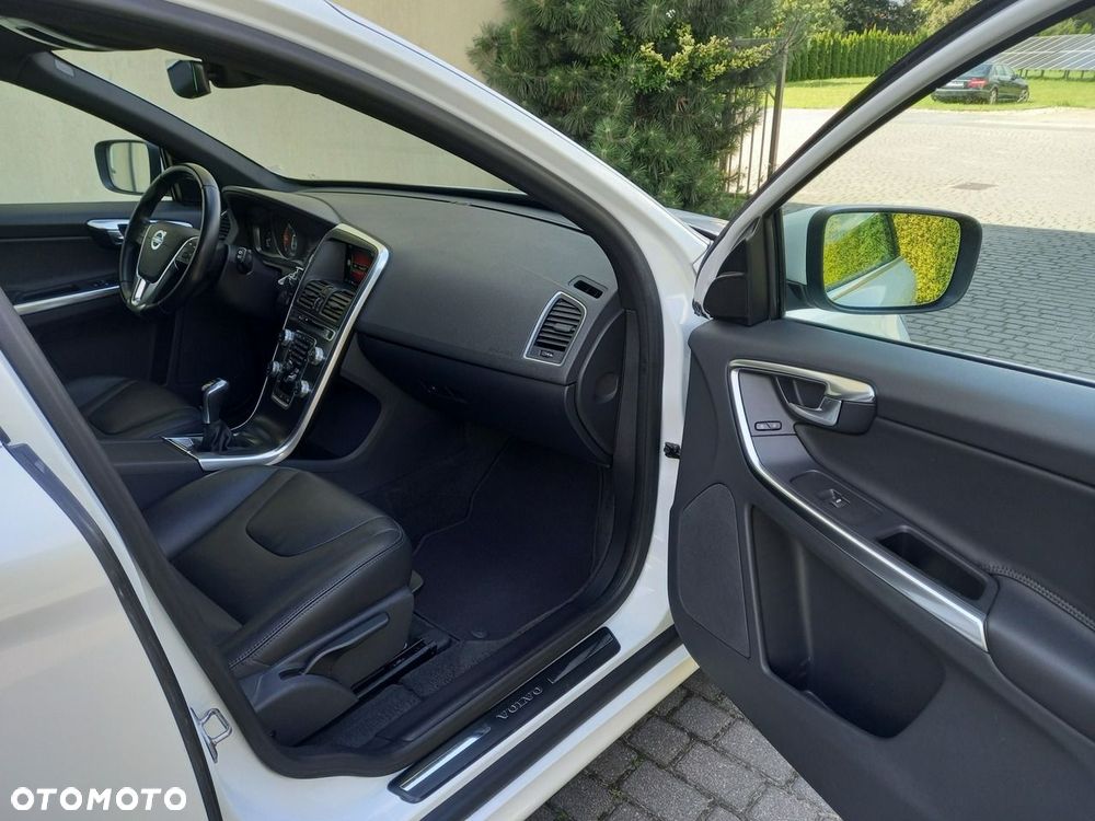 Volvo XC 60 D4 Summum - 23