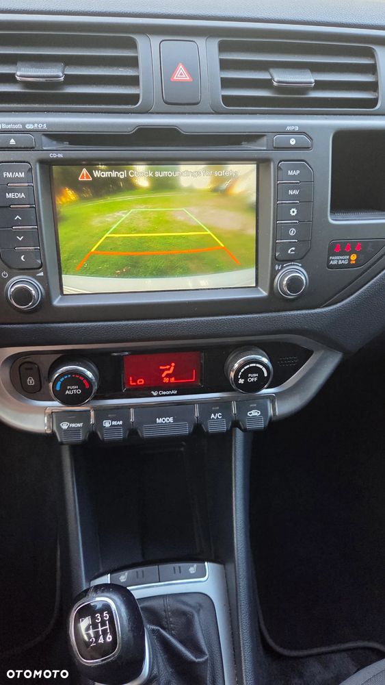 Kia Rio 1.4 Comfort - 6
